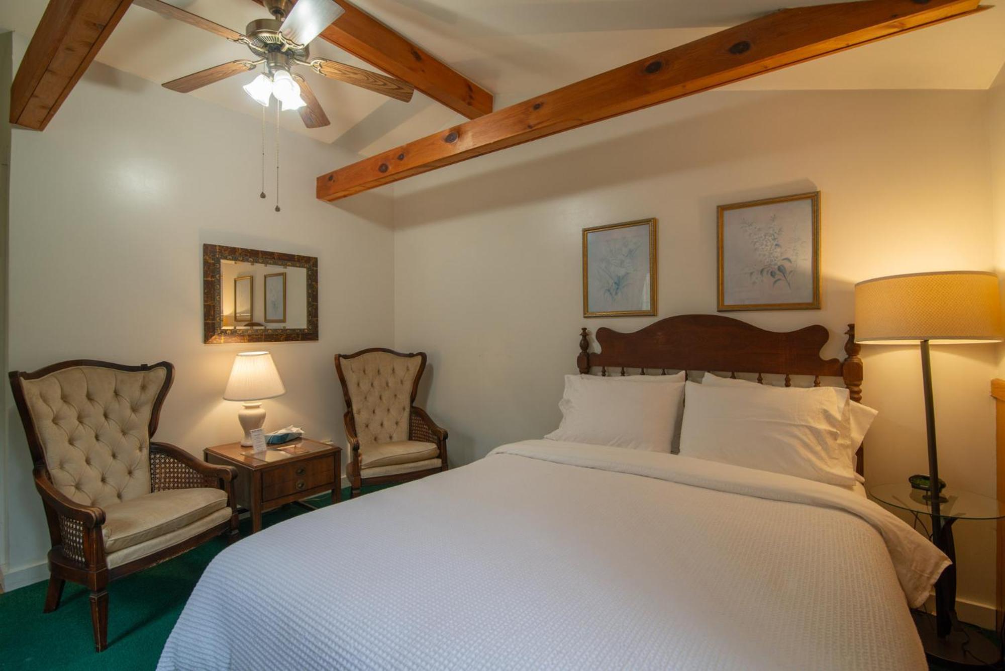 Moore House Inn & Cabins Marlinton Ngoại thất bức ảnh