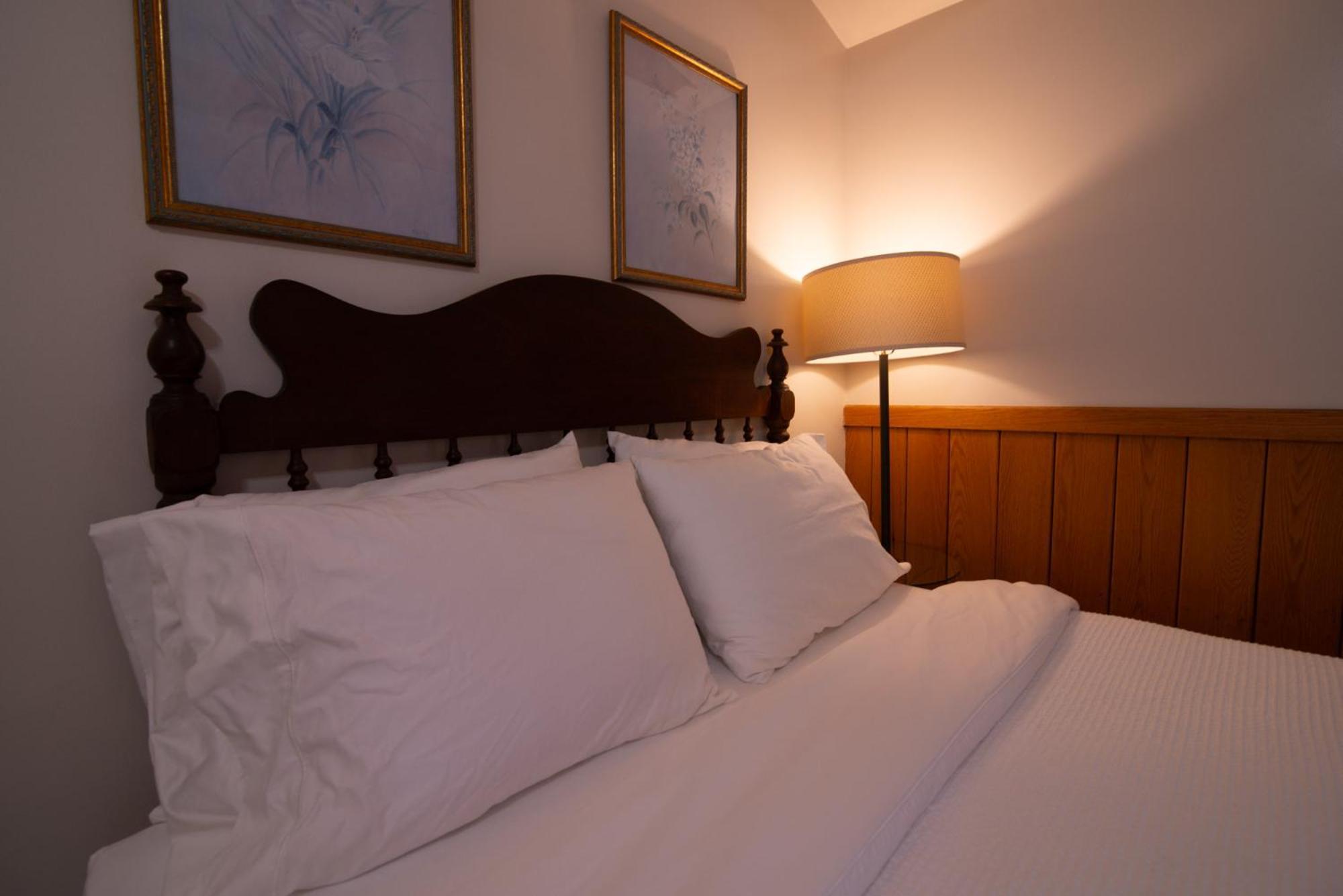 Moore House Inn & Cabins Marlinton Phòng bức ảnh
