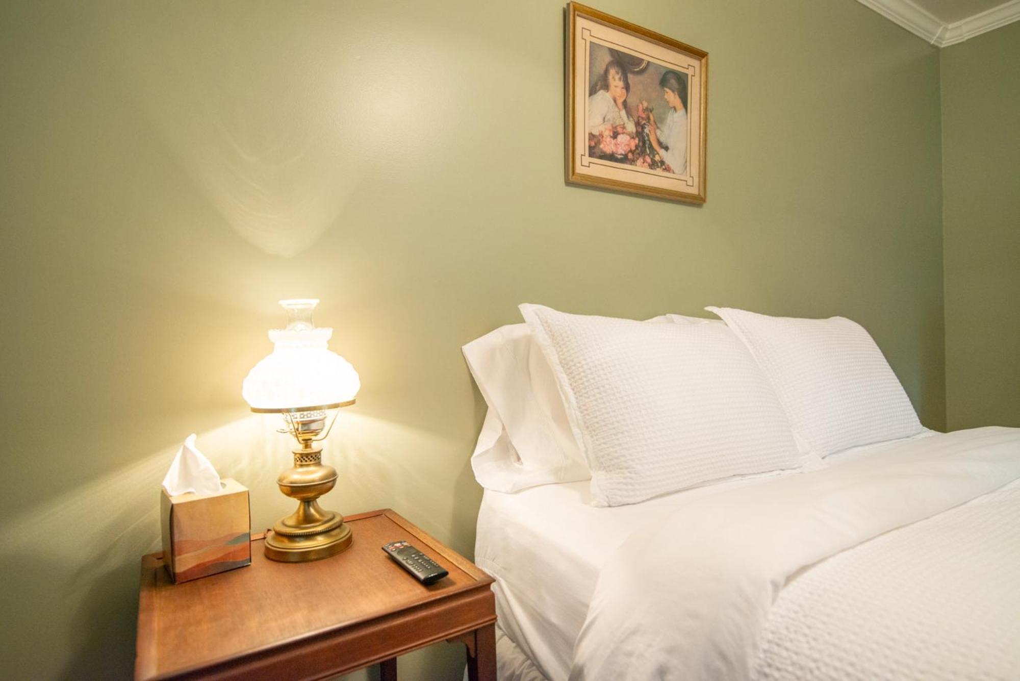 Moore House Inn & Cabins Marlinton Phòng bức ảnh